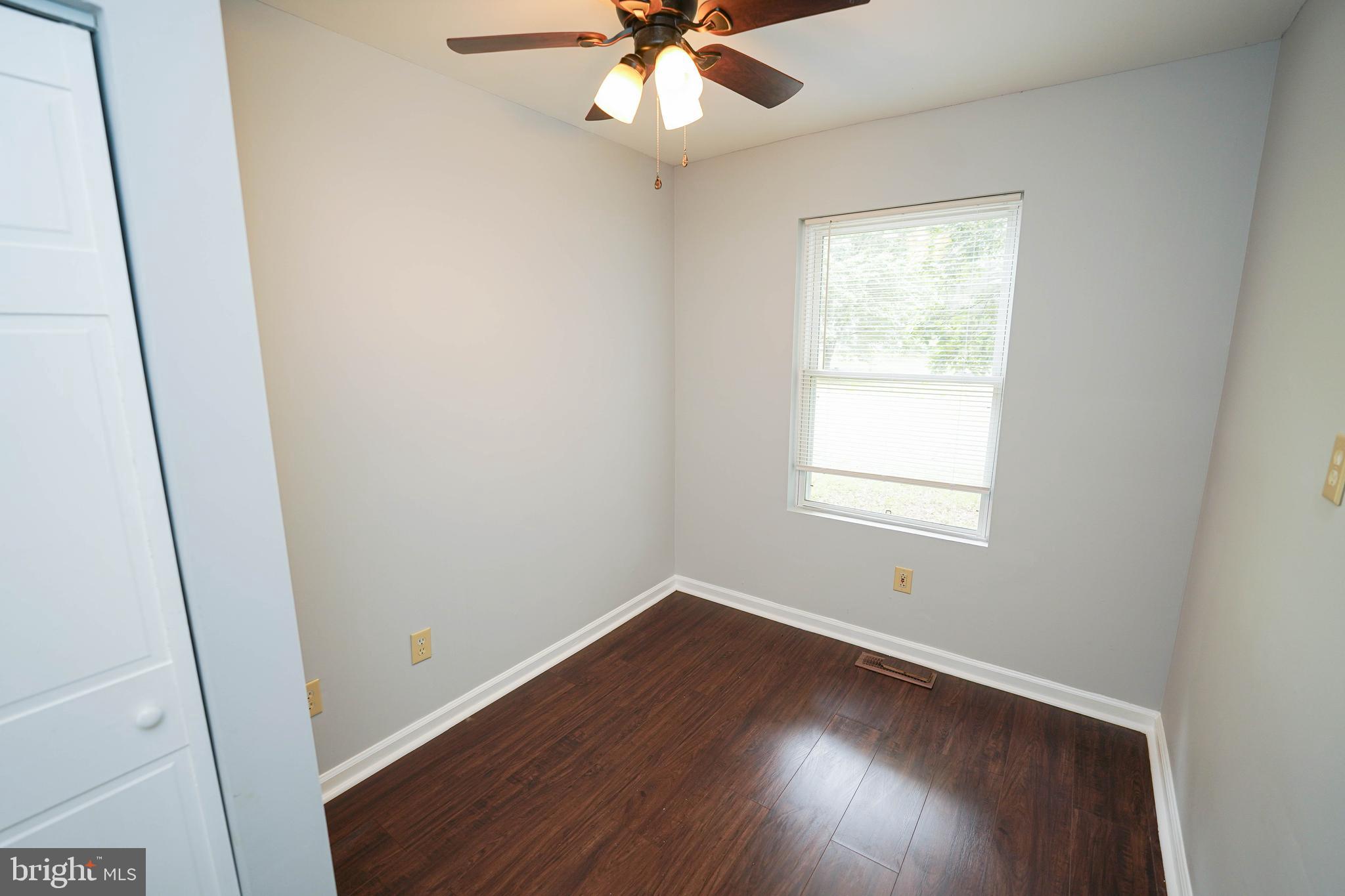 MARTENA MANOR - Residential