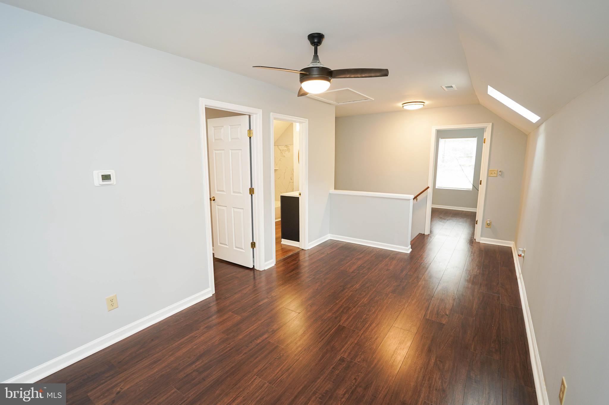 MARTENA MANOR - Residential