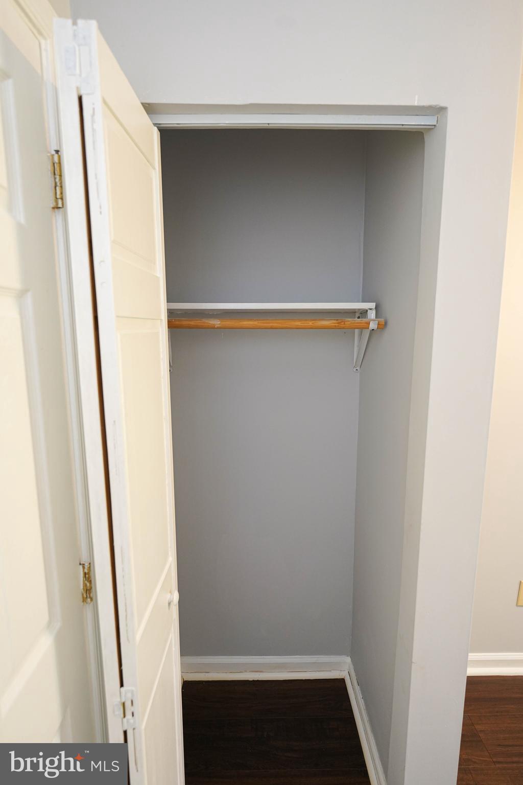 MARTENA MANOR - Residential