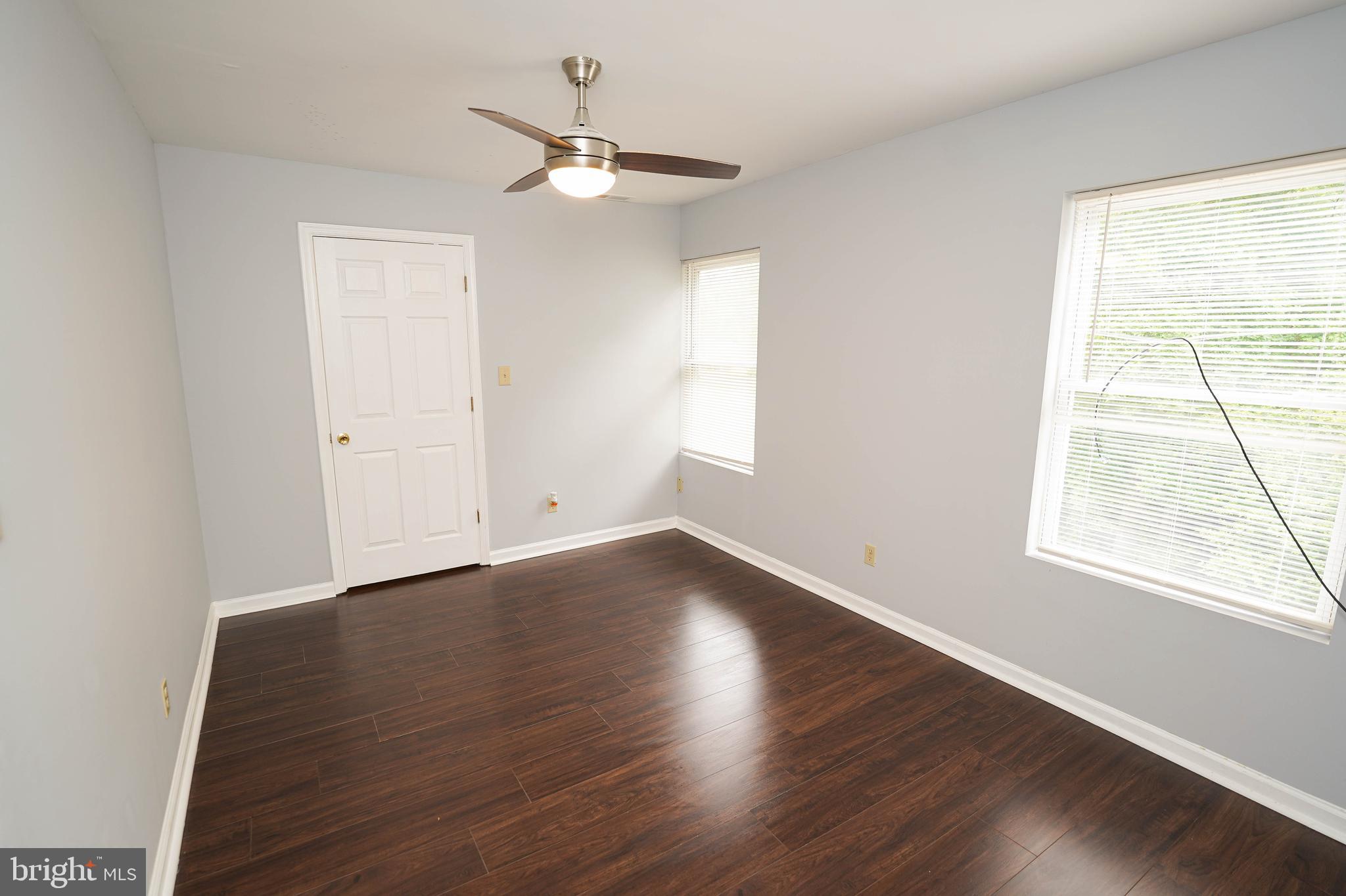 MARTENA MANOR - Residential