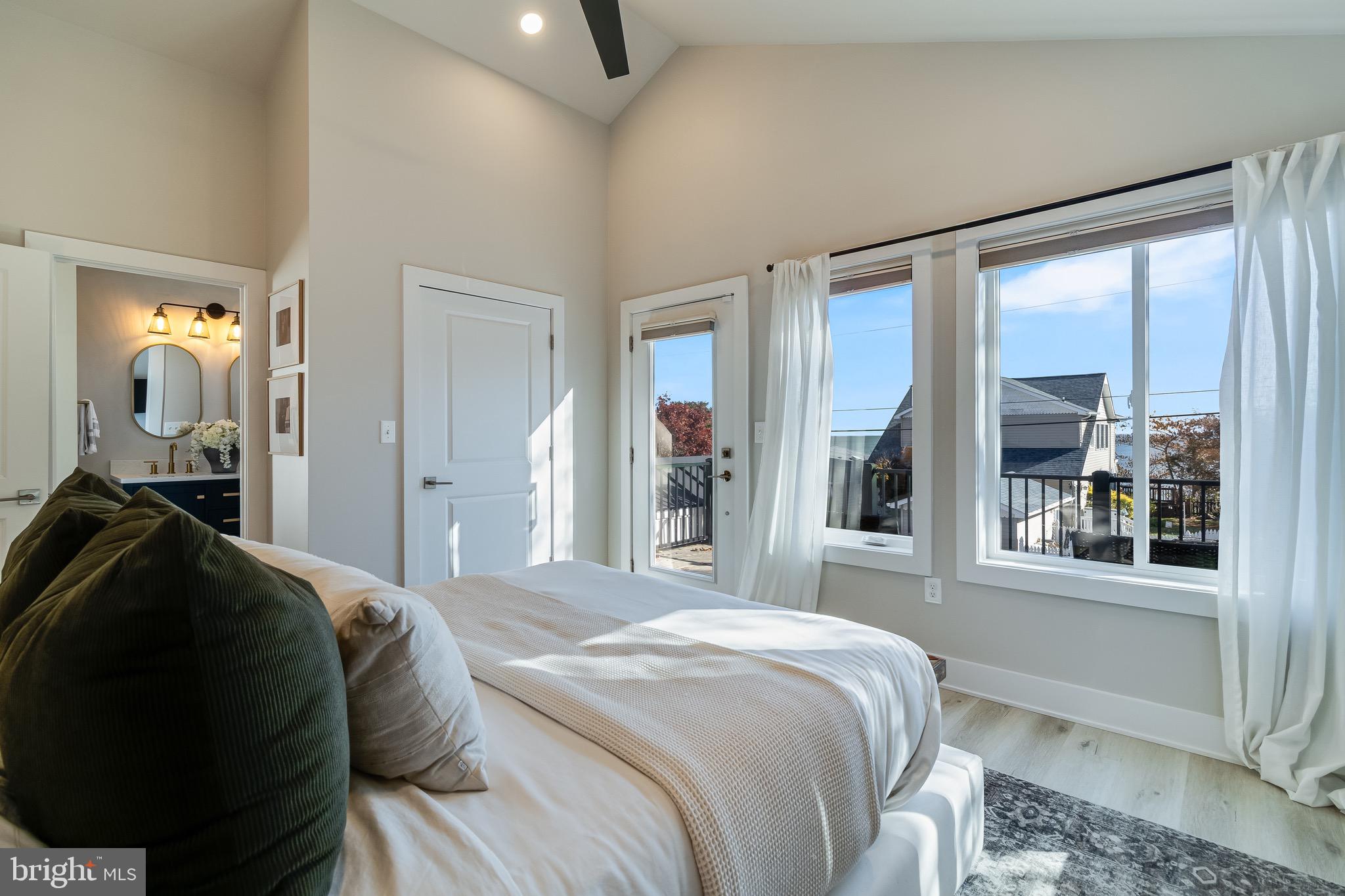 DARES BEACH - Residential Lease