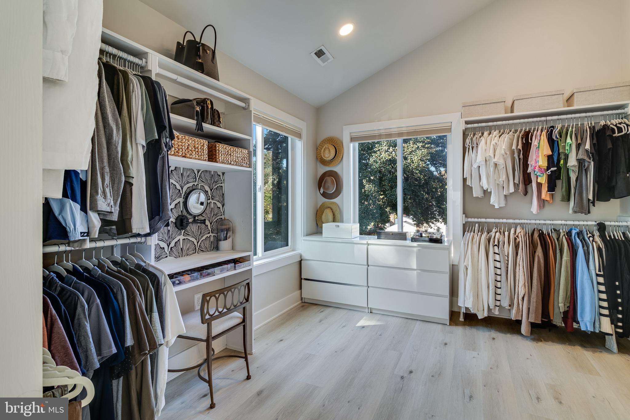 DARES BEACH - Residential Lease