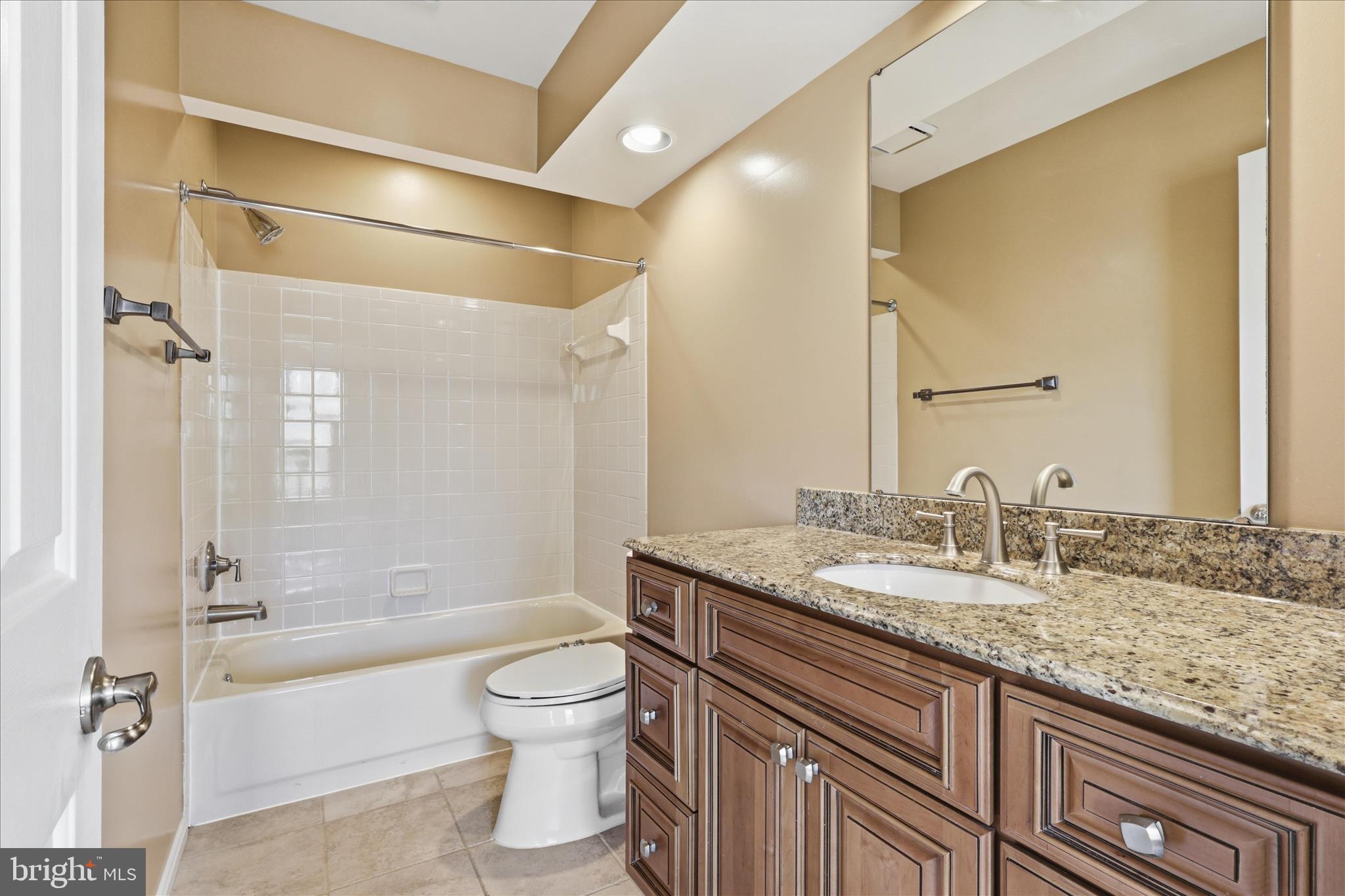 WOODGATE CROSSING - Residential