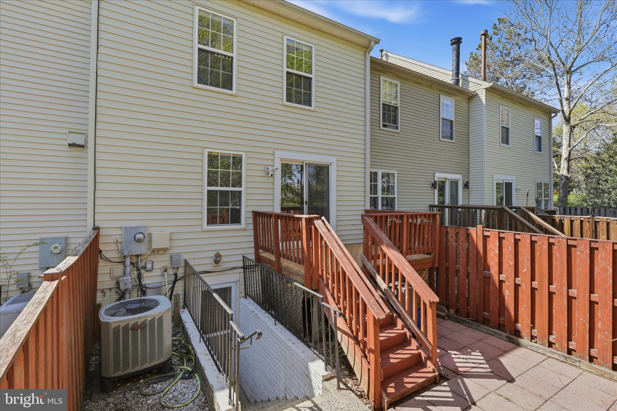 WOODGATE CROSSING - Residential