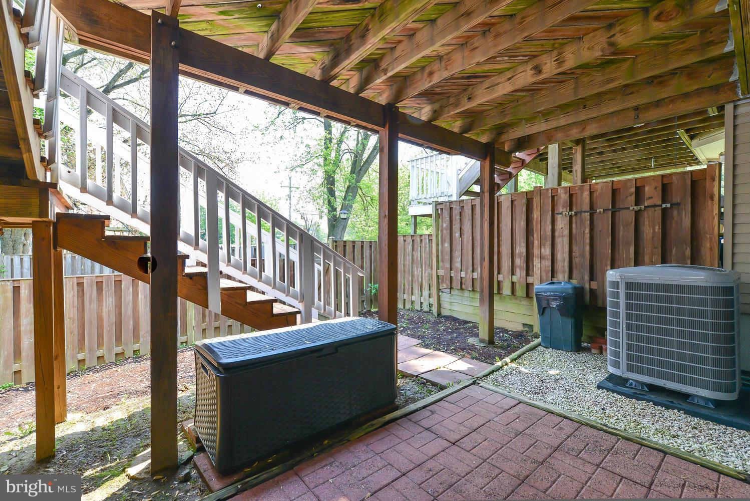 POHICK LANDING - Residential