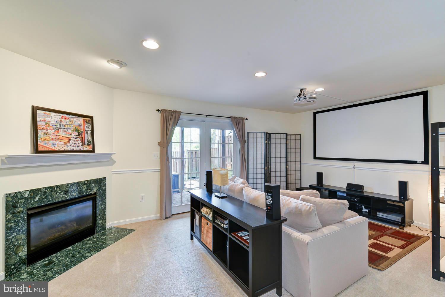 POHICK LANDING - Residential