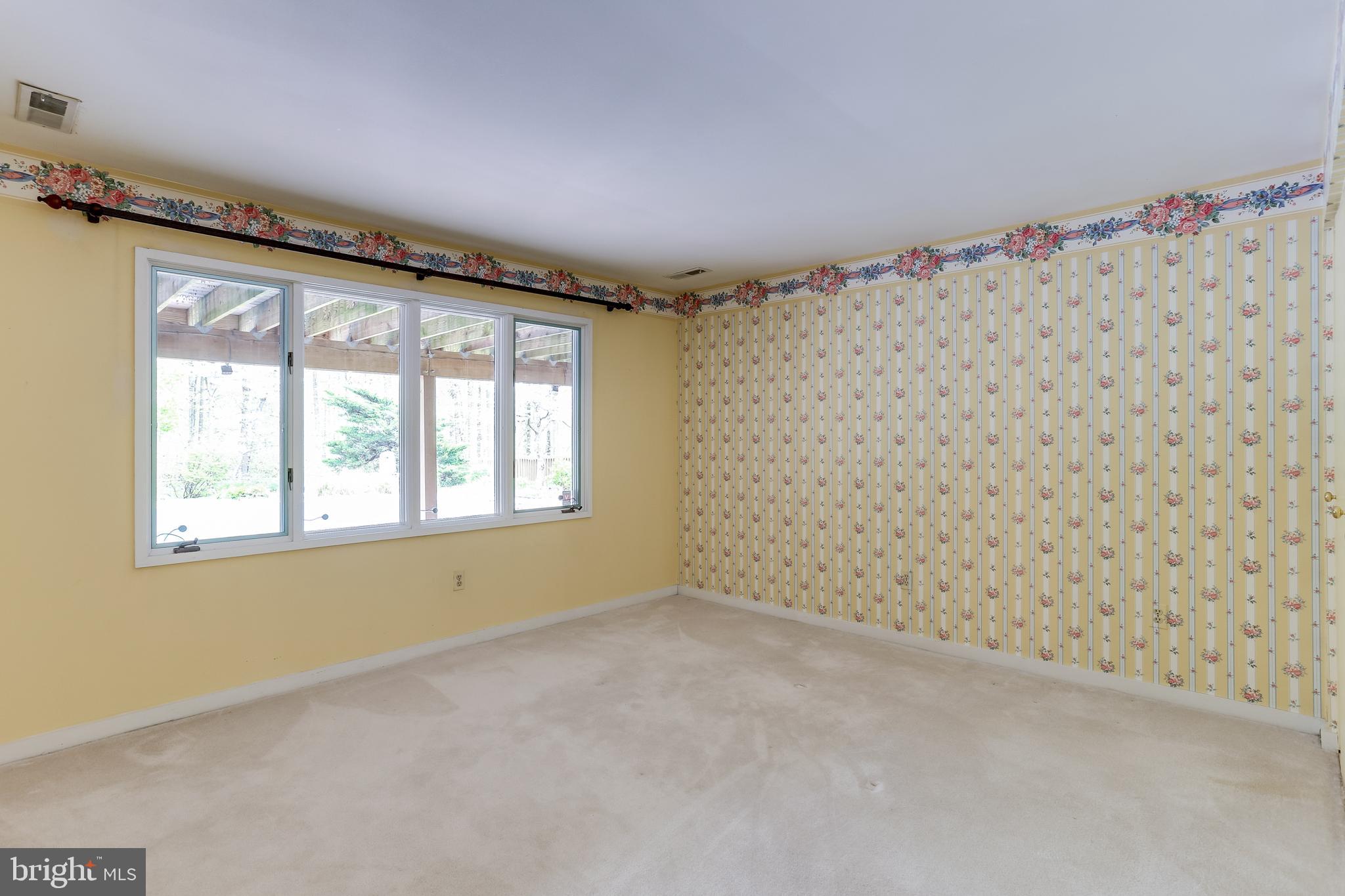 HOBBITS GLEN - Residential