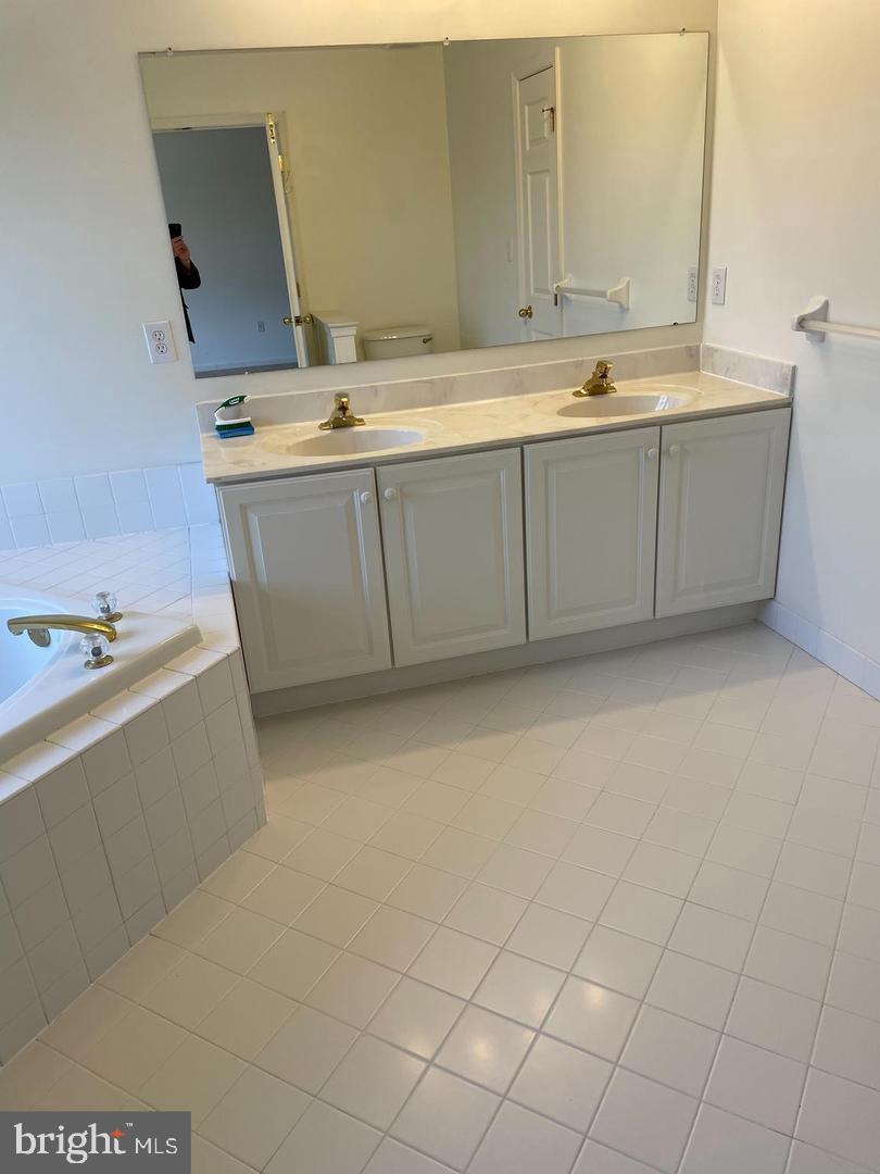 PENNS PRESERVE - Residential Lease