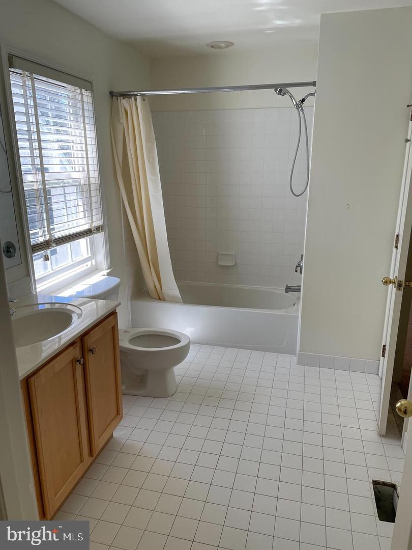 PENNS PRESERVE - Residential Lease