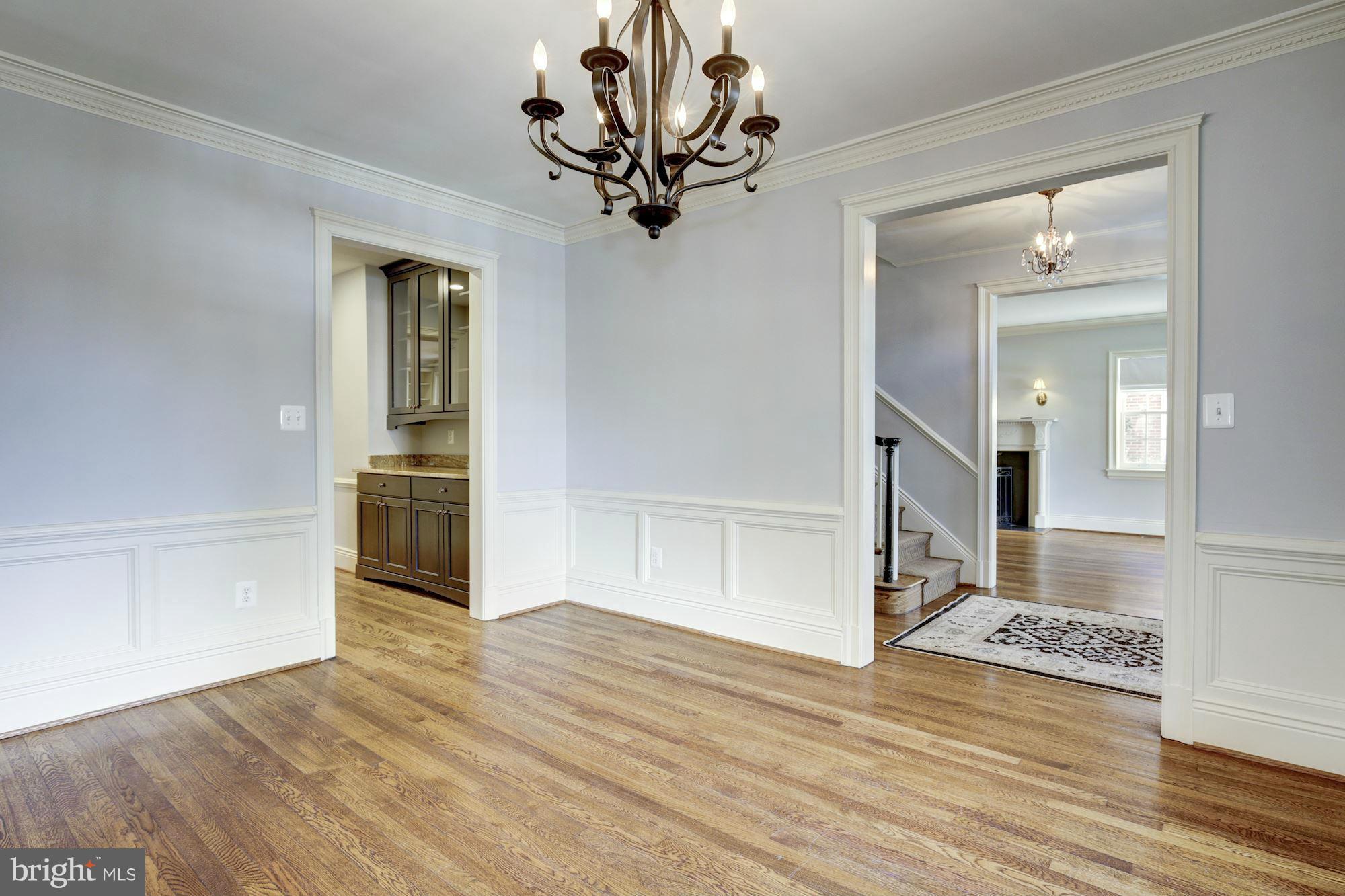 CHEVY CHASE - Residential