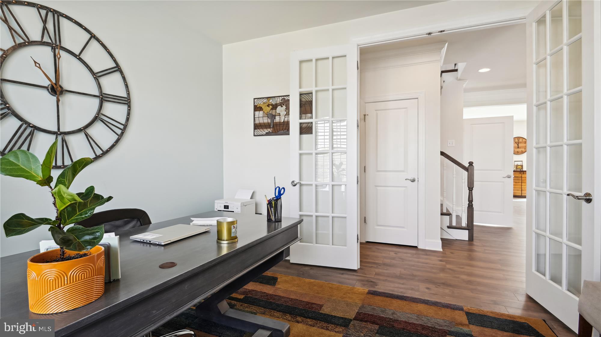 THE ESTATES AT BRADLEY SQUARE - Residential