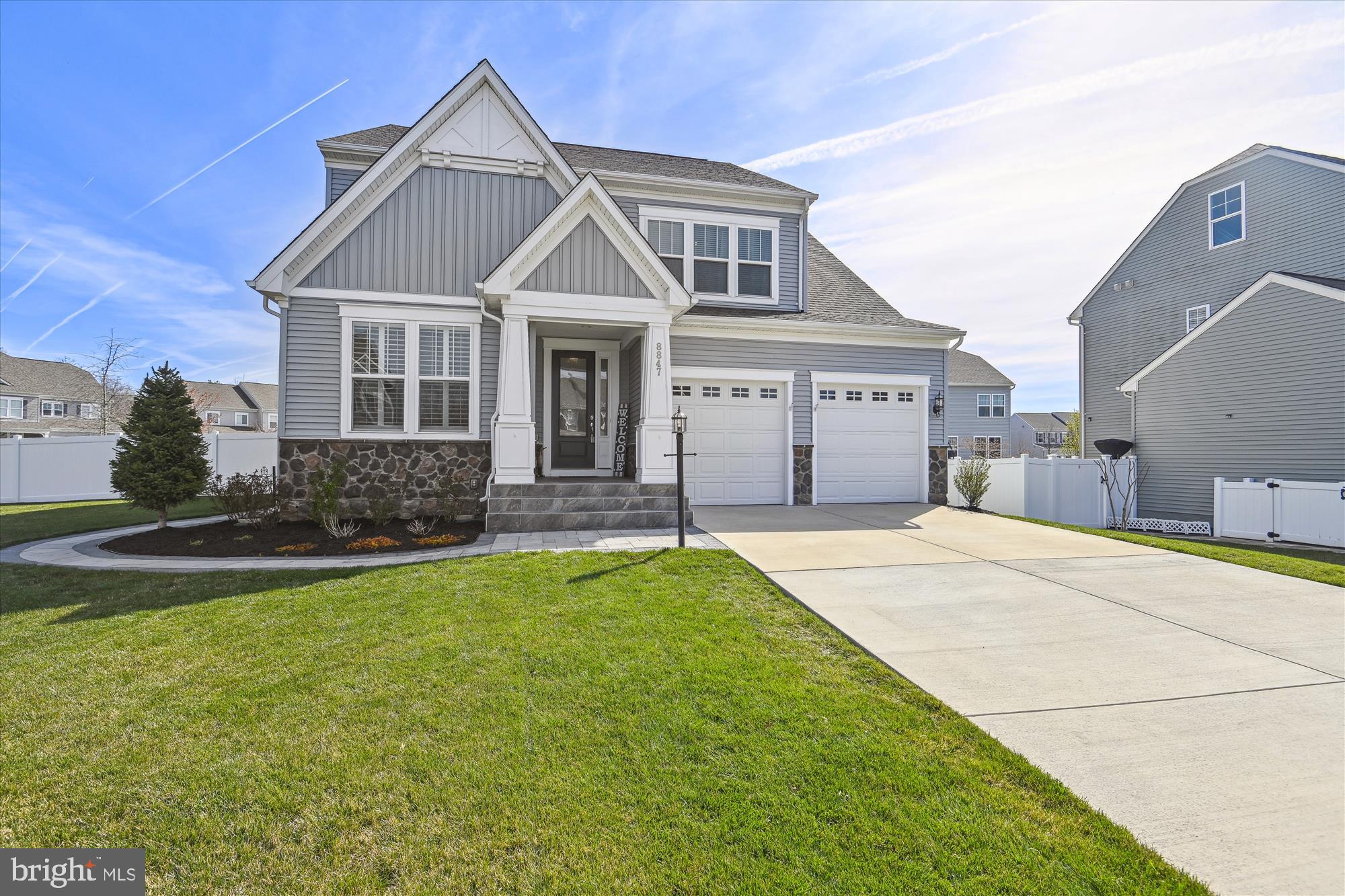 THE ESTATES AT BRADLEY SQUARE - Residential