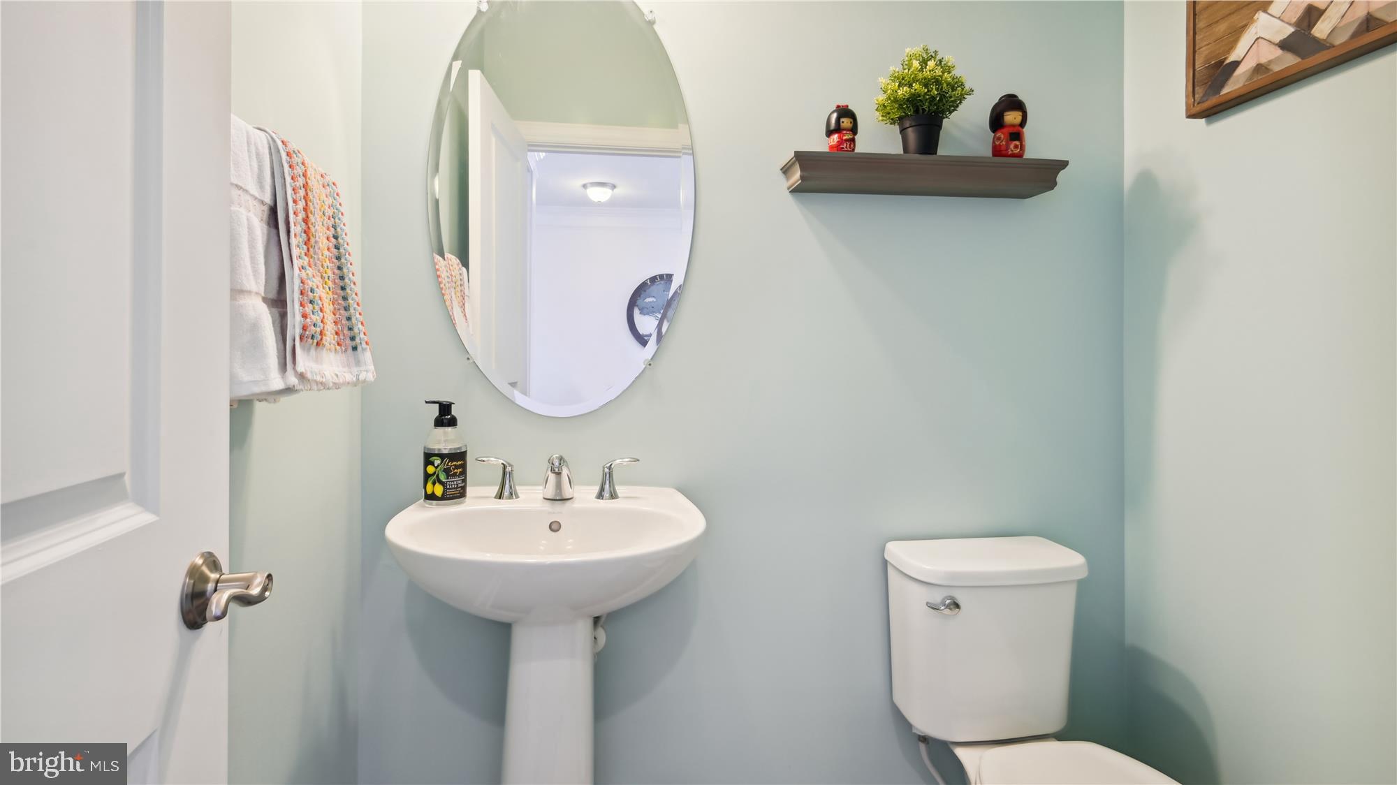 THE ESTATES AT BRADLEY SQUARE - Residential