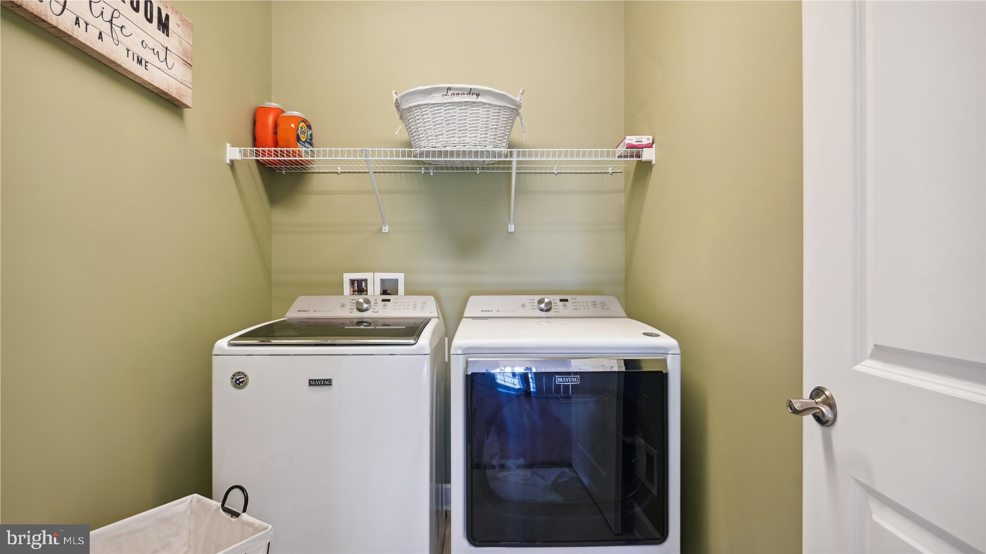 THE ESTATES AT BRADLEY SQUARE - Residential