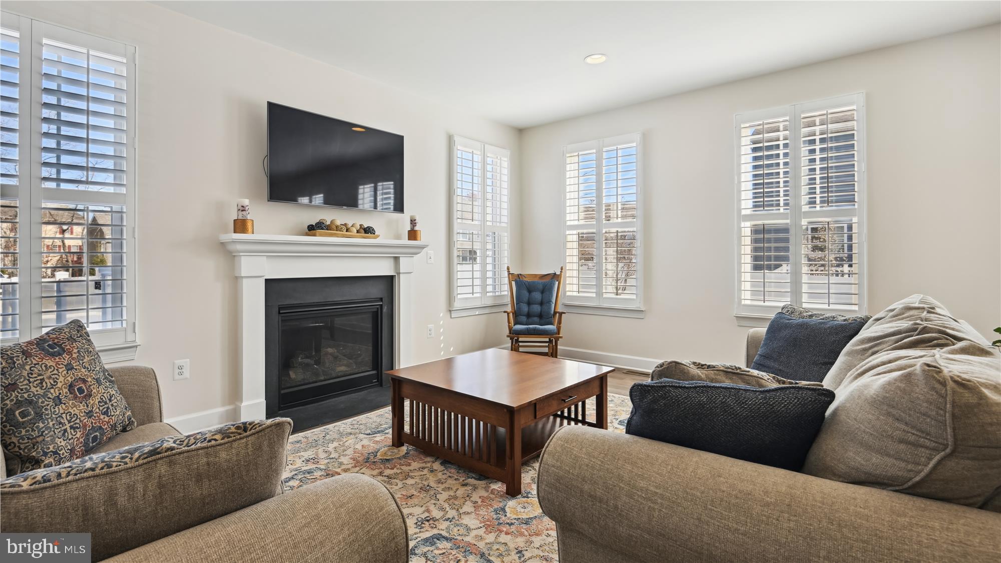 THE ESTATES AT BRADLEY SQUARE - Residential