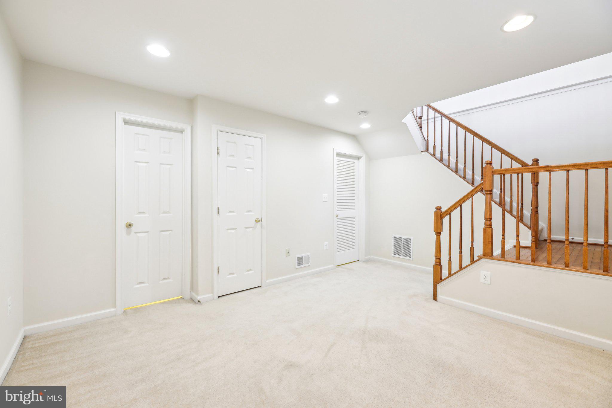 VILLAGE OF IDLEWILD - Residential