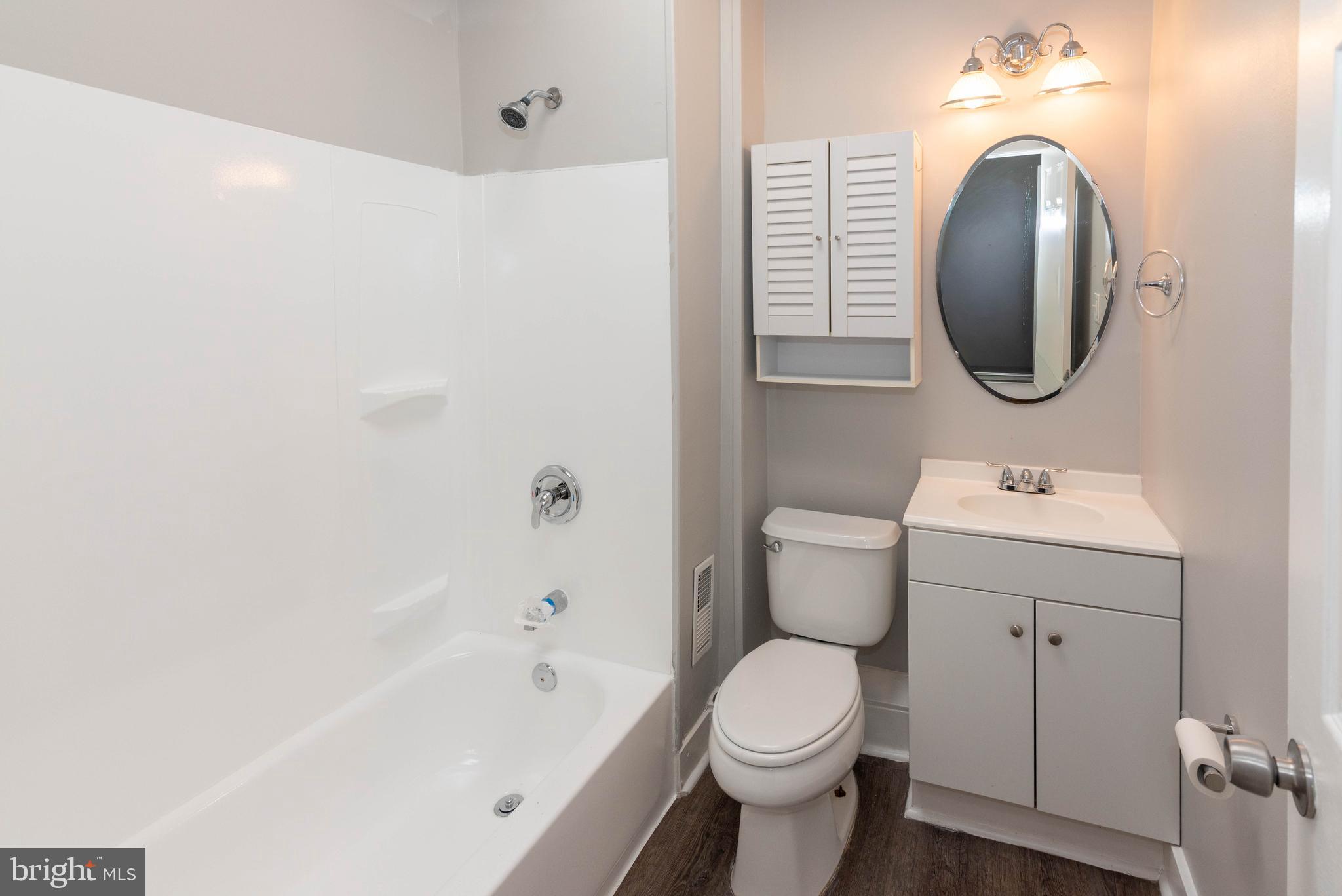 GREEKTOWN - Residential