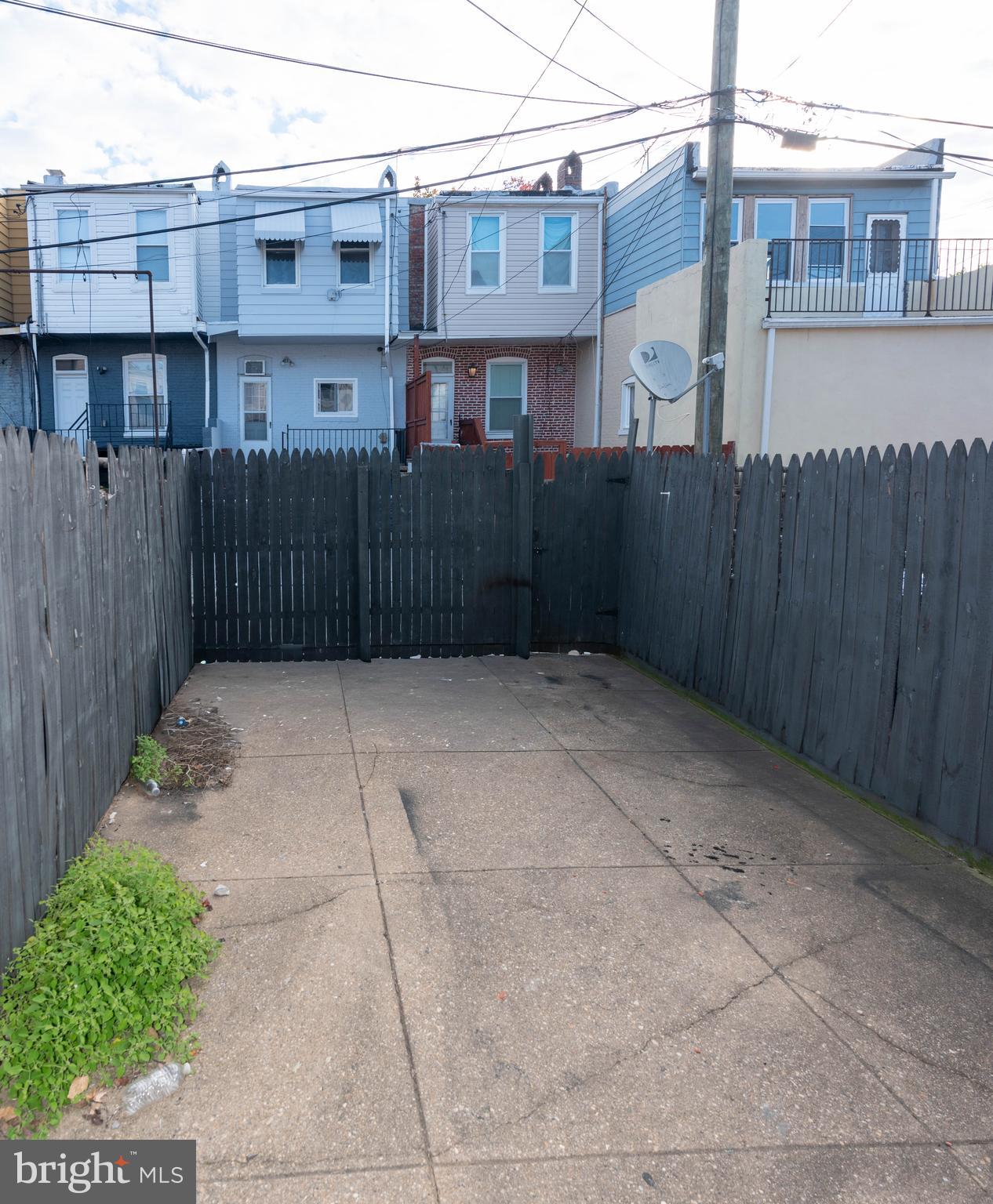 GREEKTOWN - Residential