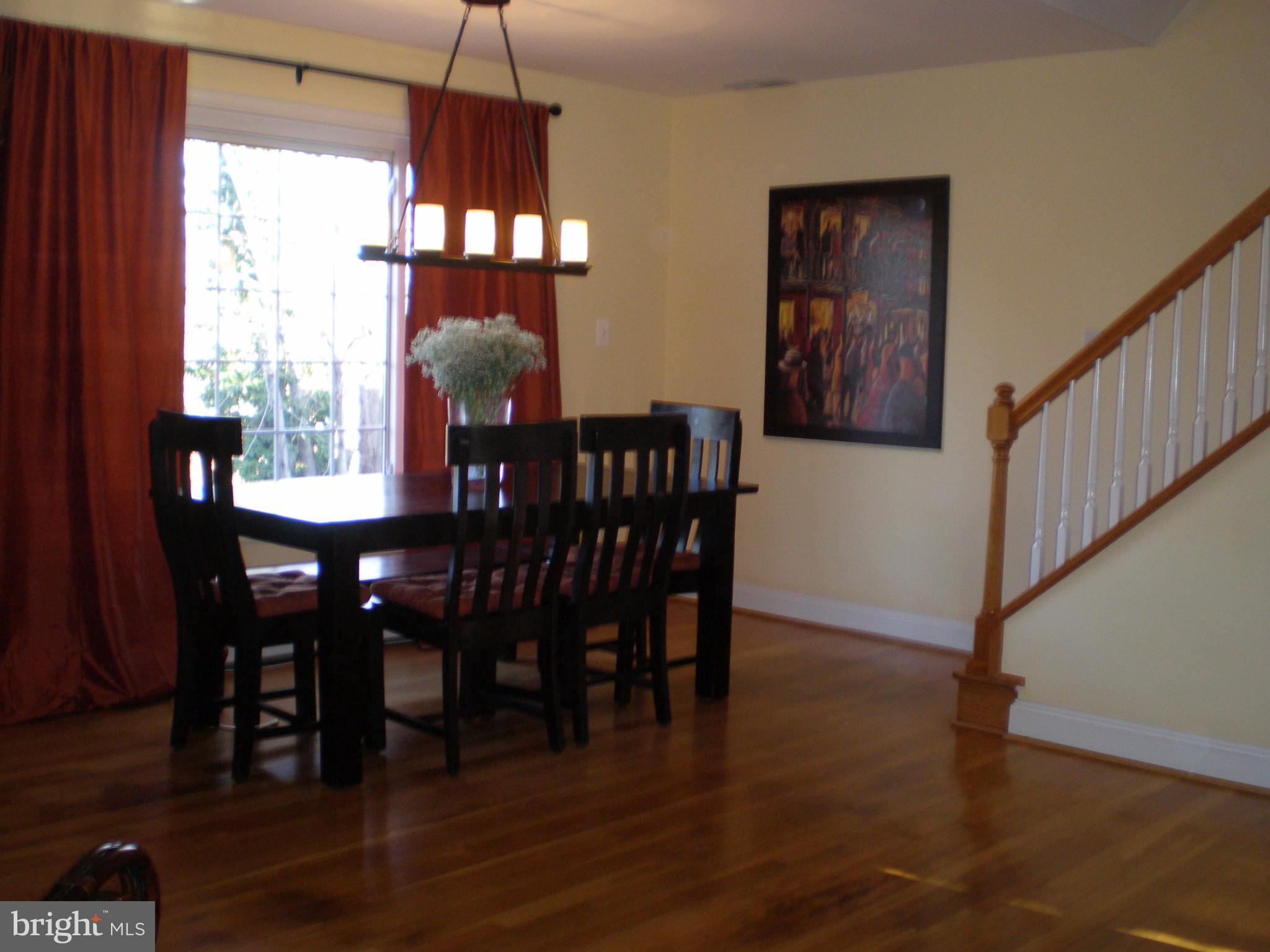 WARWICK VILLAGE - Residential Lease