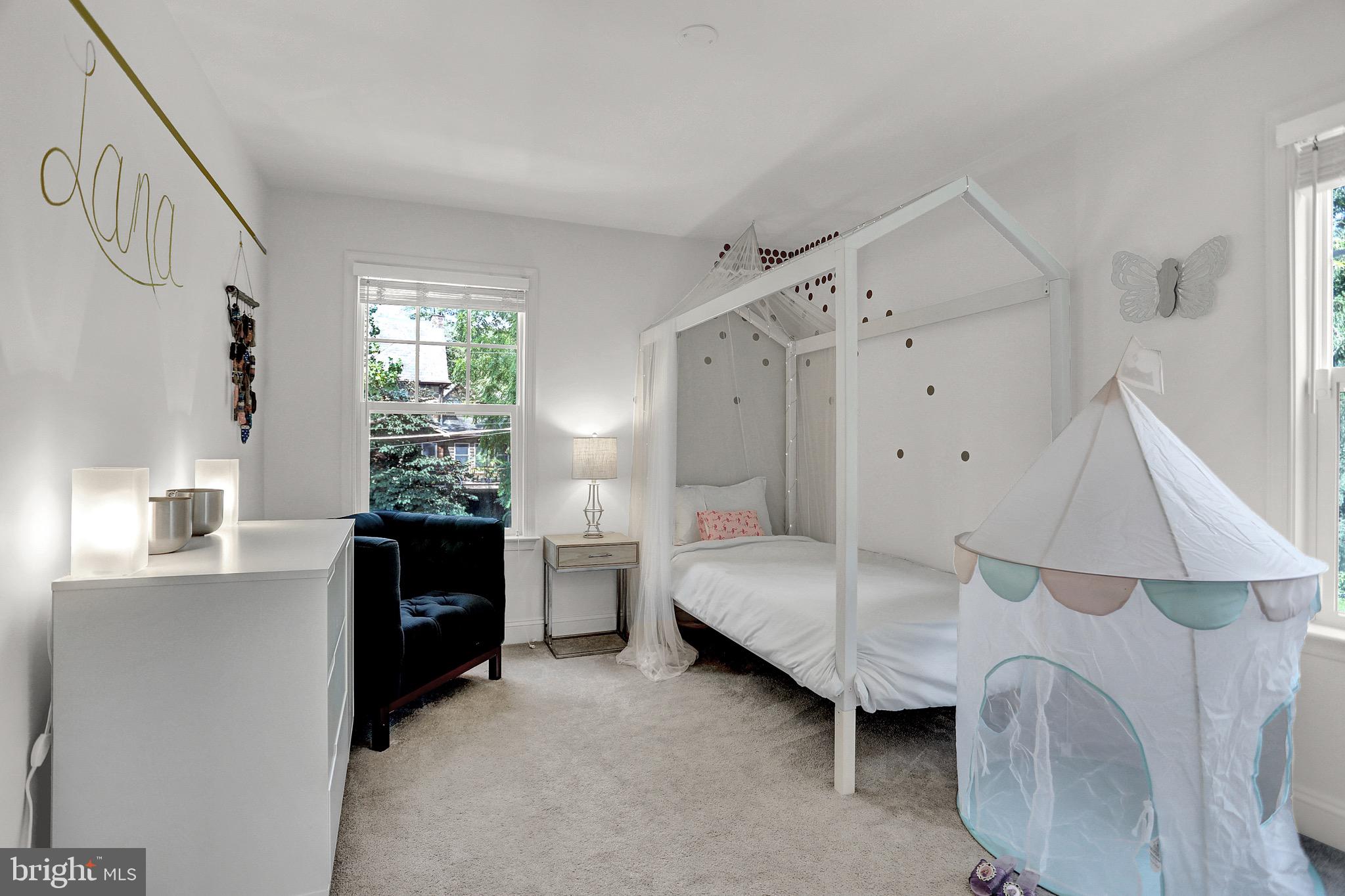 TOWSON ESTATES - Residential