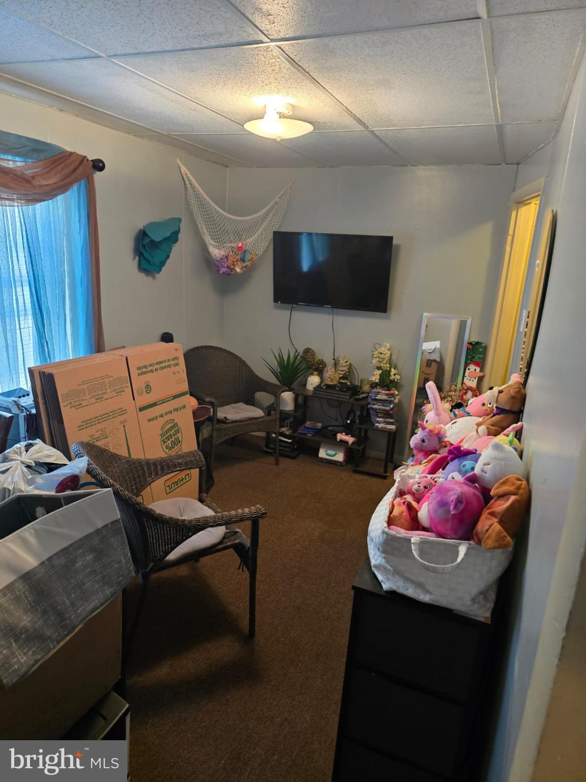 HILLTOP TERRACE - Residential