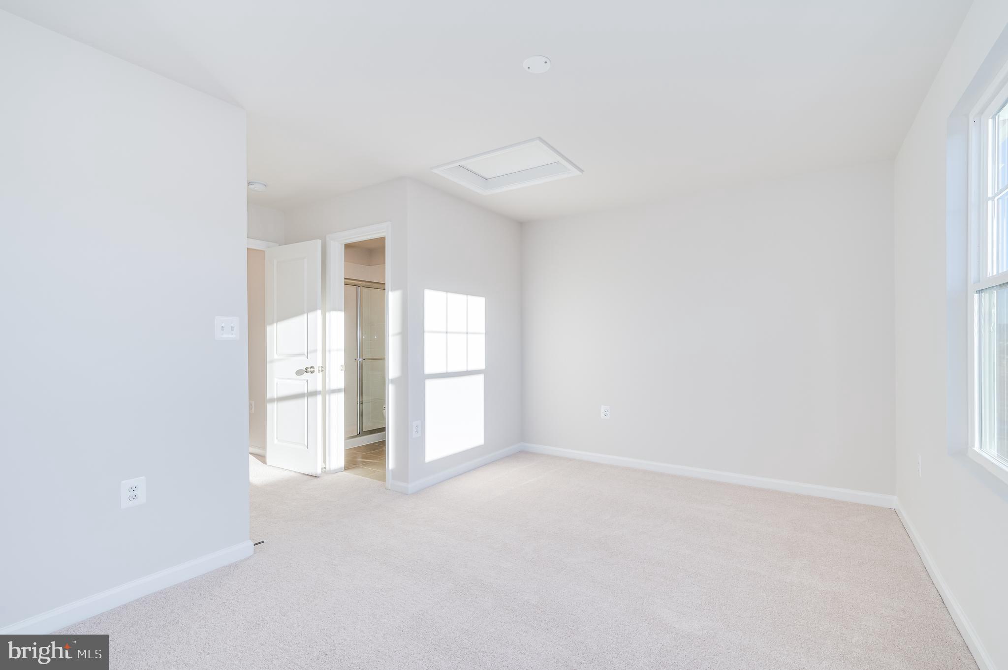 PRESIDENTS POINTE - Residential Lease