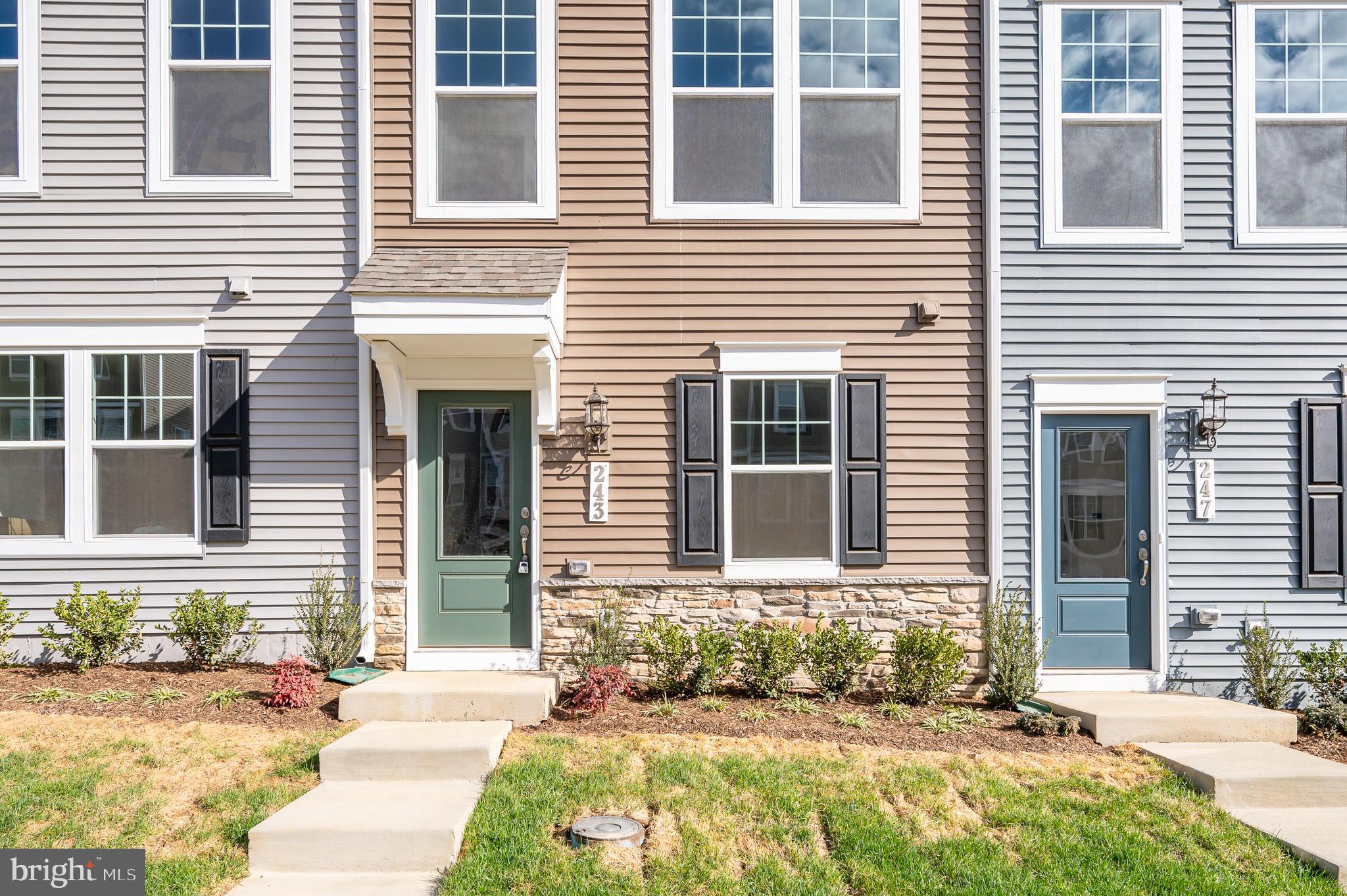 PRESIDENTS POINTE - Residential Lease