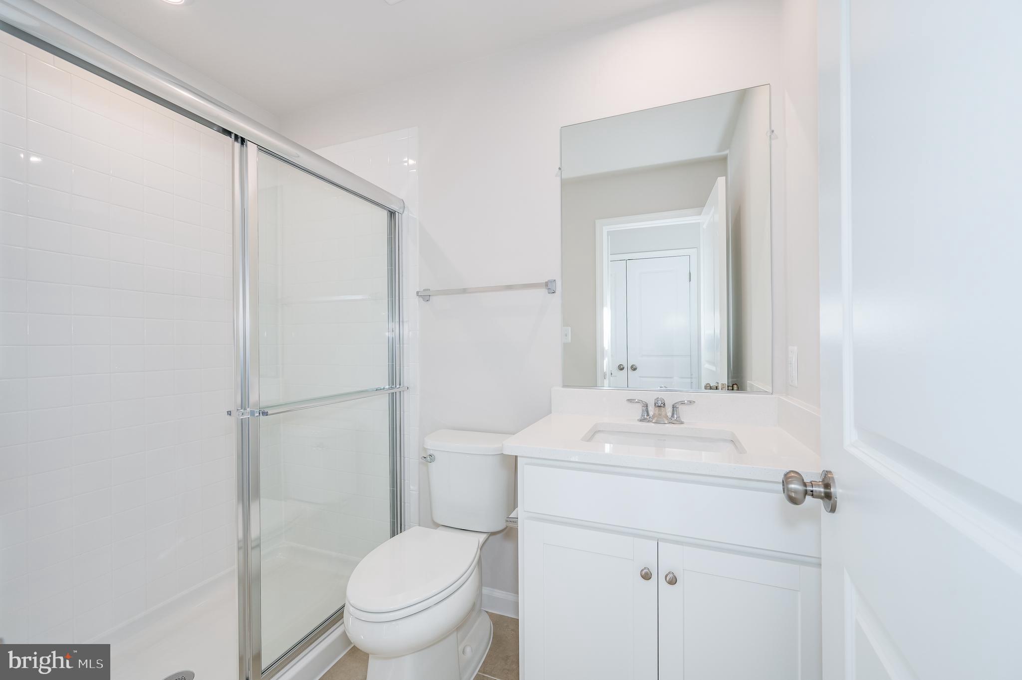 PRESIDENTS POINTE - Residential Lease