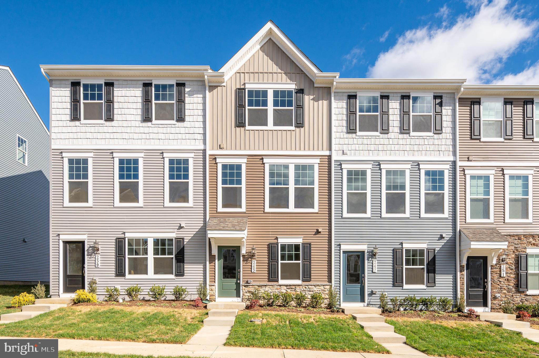 PRESIDENTS POINTE - Residential Lease