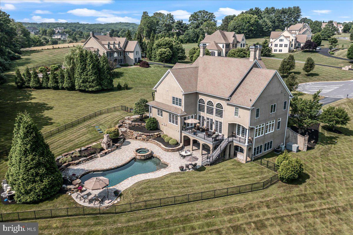 CARLTON NORTH GATE - Residential