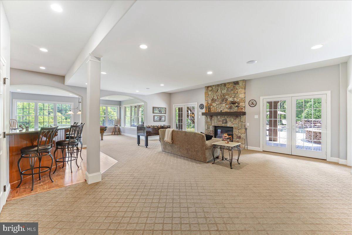 CARLTON NORTH GATE - Residential