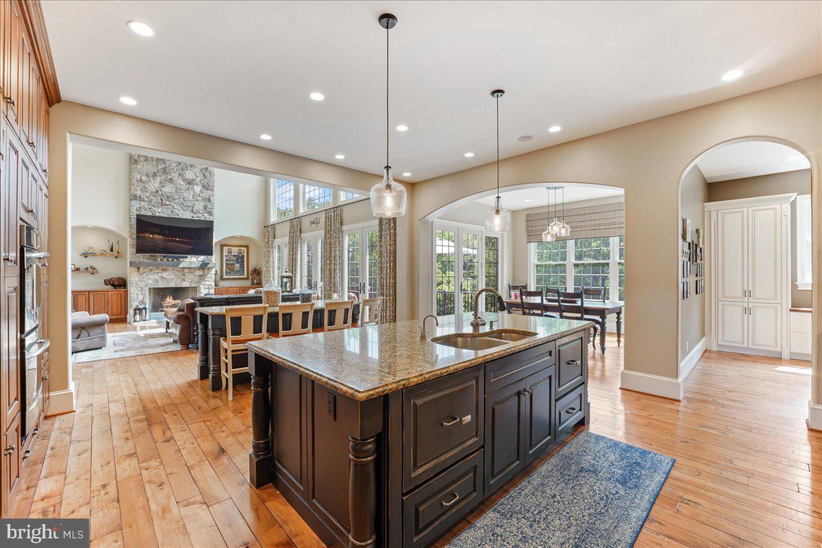 CARLTON NORTH GATE - Residential