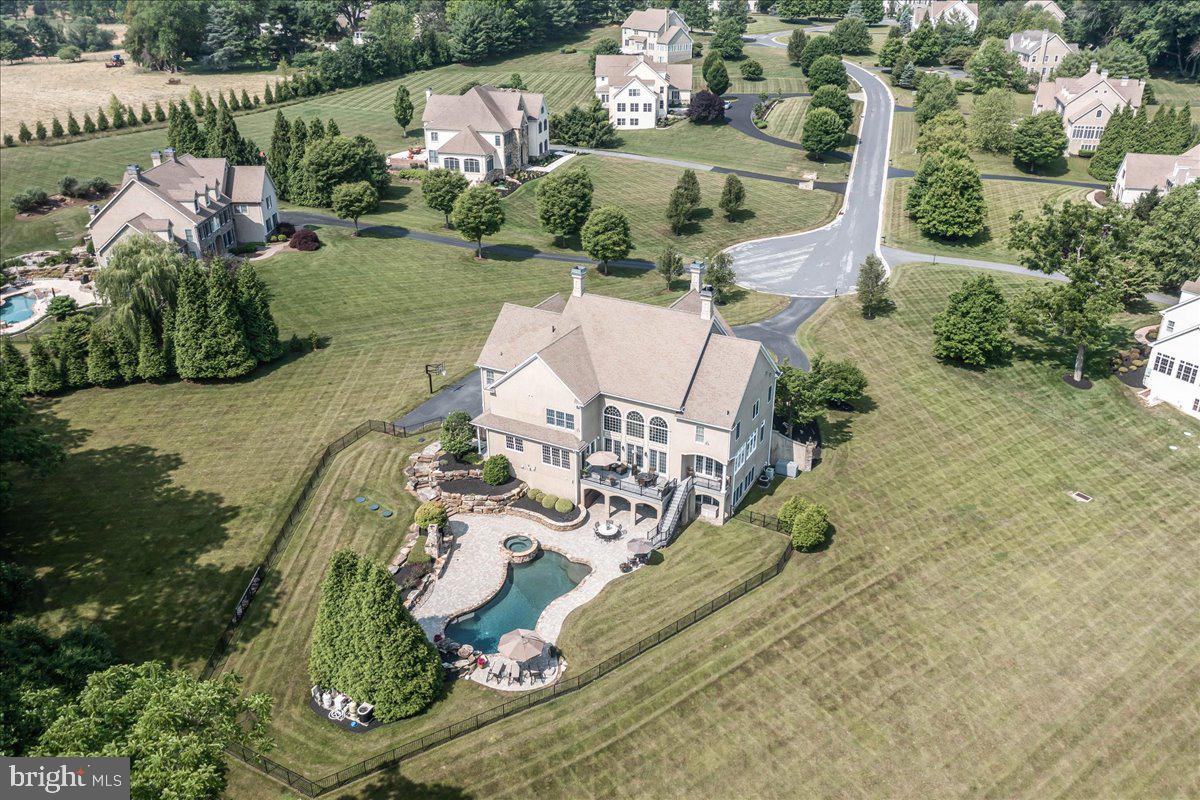 CARLTON NORTH GATE - Residential