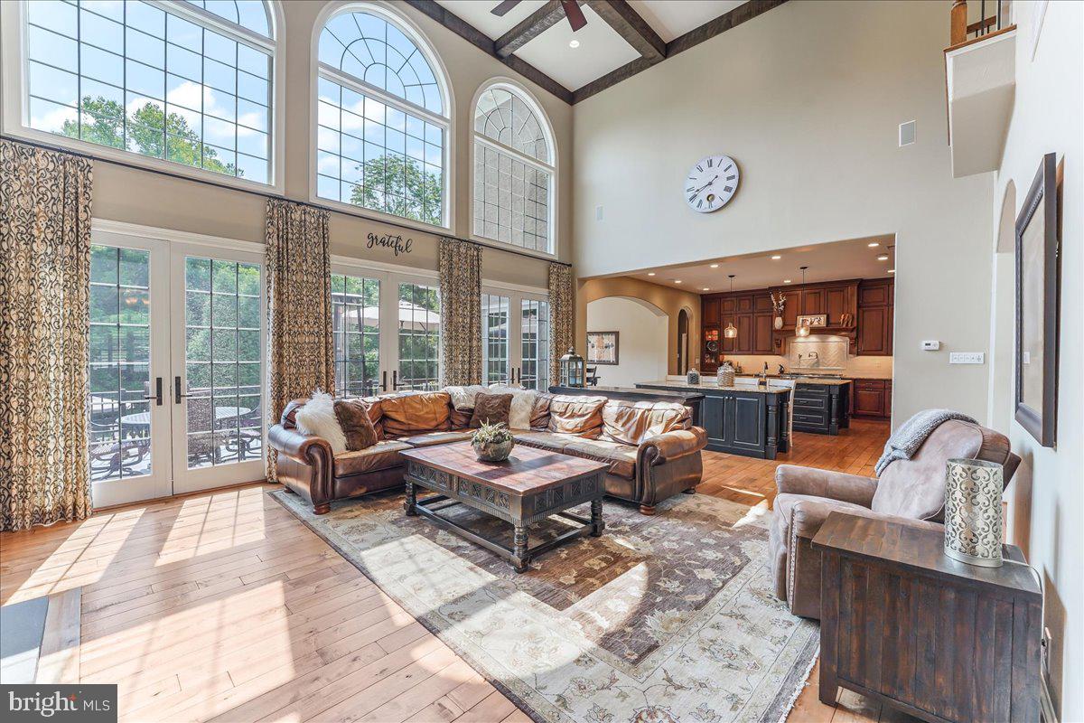 CARLTON NORTH GATE - Residential