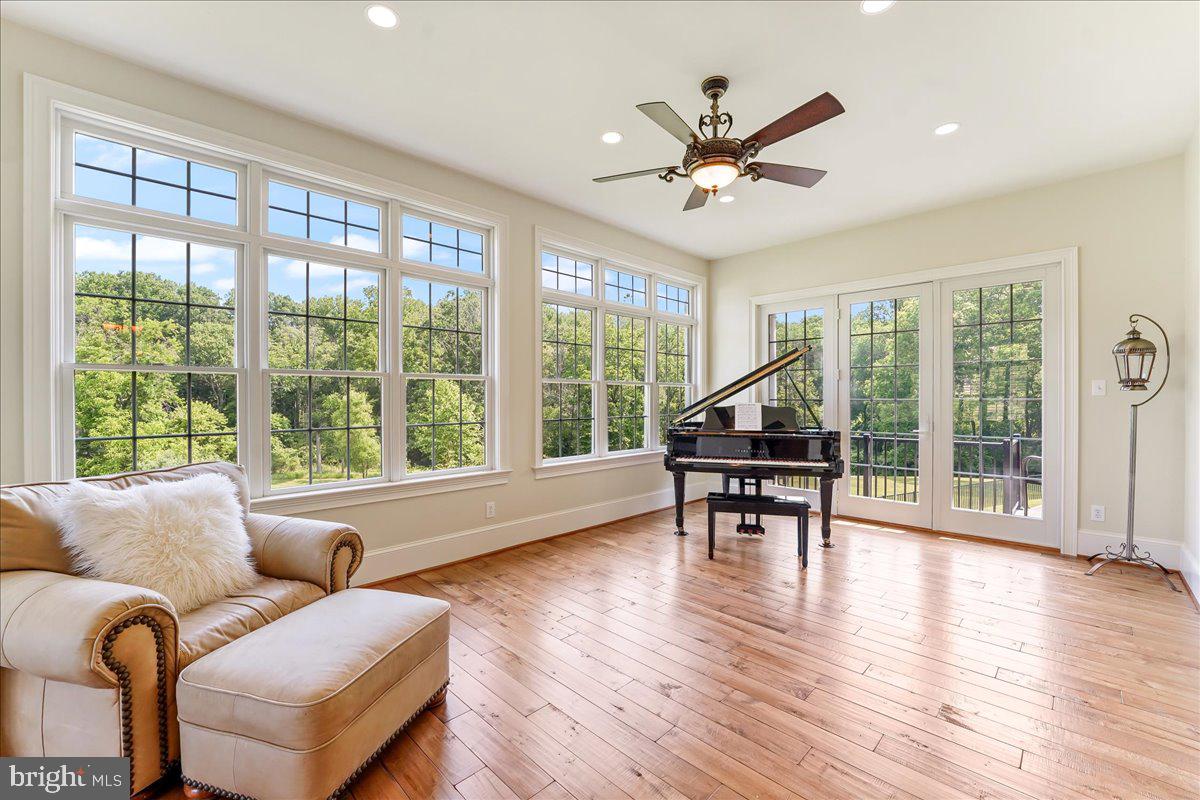 CARLTON NORTH GATE - Residential