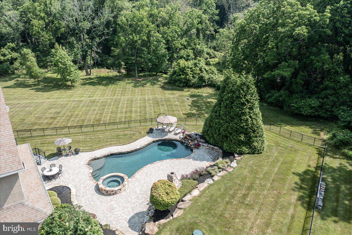 CARLTON NORTH GATE - Residential