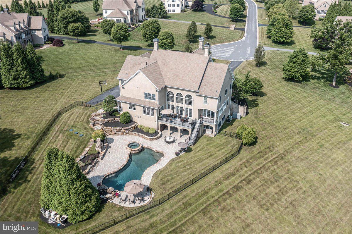 CARLTON NORTH GATE - Residential