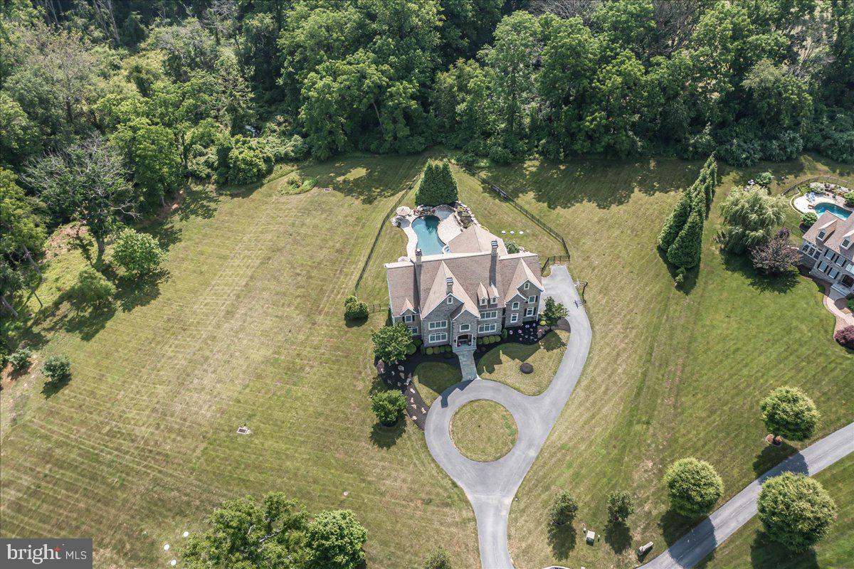 CARLTON NORTH GATE - Residential