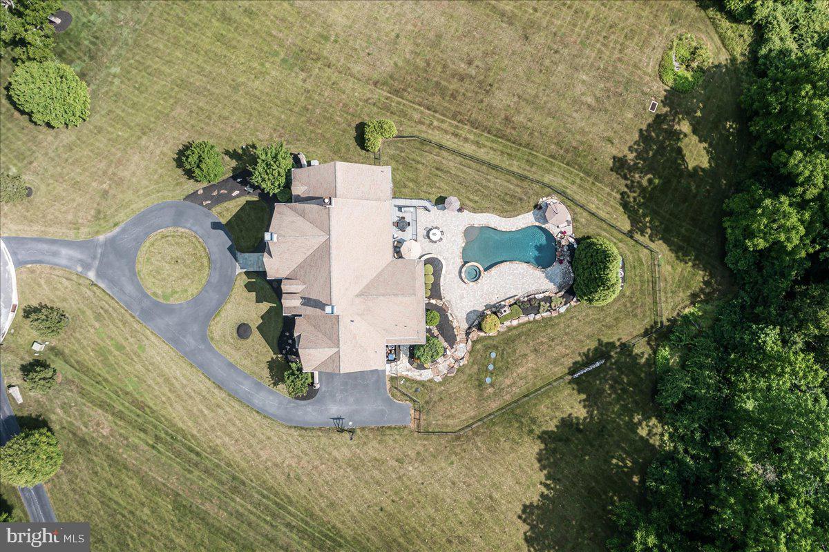 CARLTON NORTH GATE - Residential