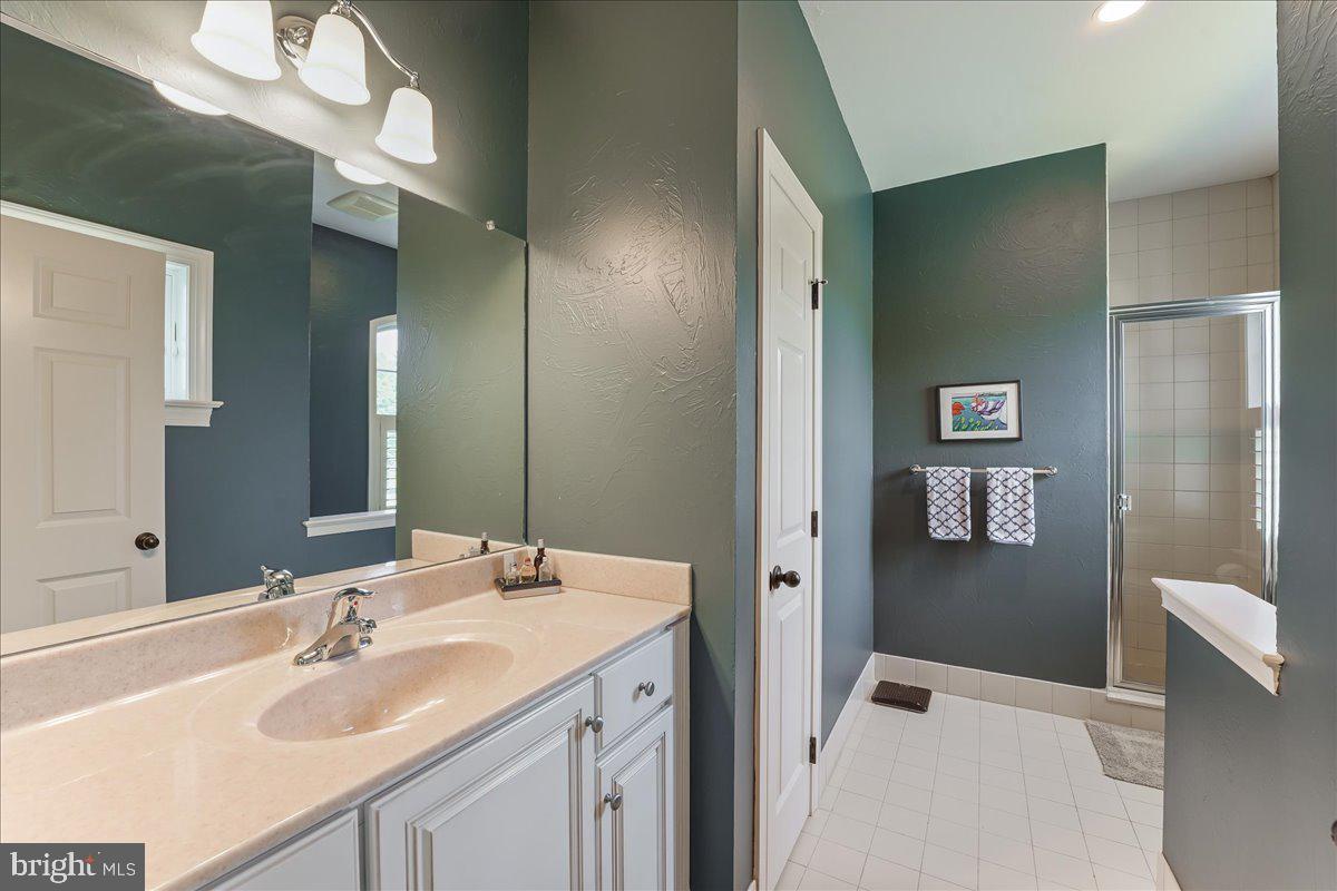 CARLTON NORTH GATE - Residential