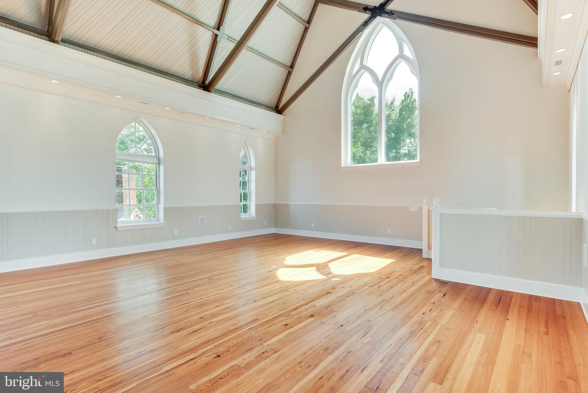 HISTORIC DISTRICT - Residential Lease