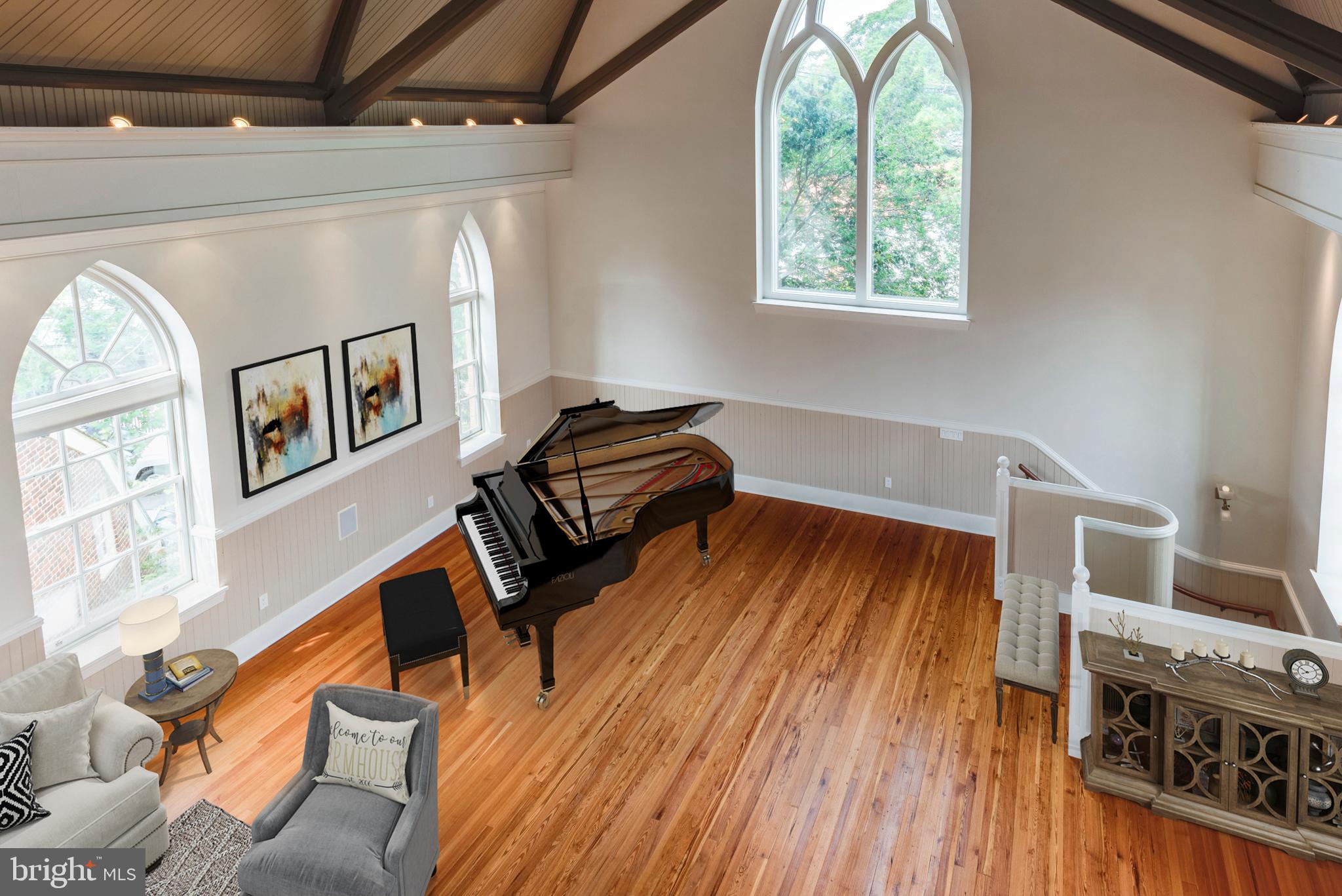 HISTORIC DISTRICT - Residential Lease