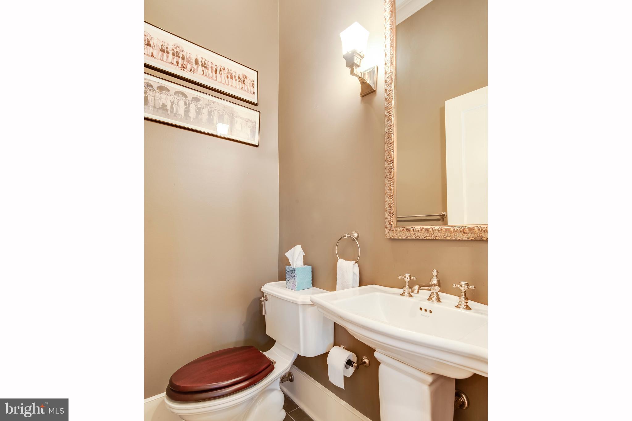 HISTORIC DISTRICT - Residential Lease