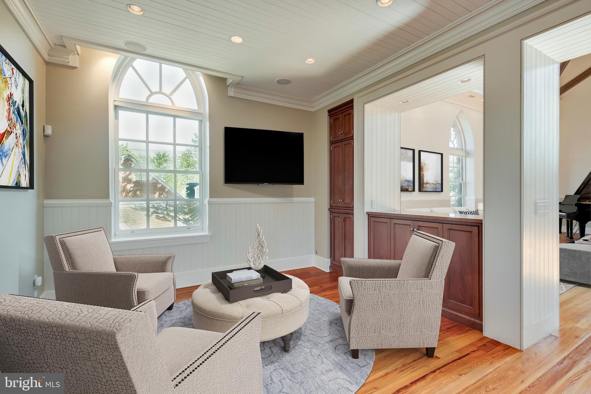 HISTORIC DISTRICT - Residential Lease