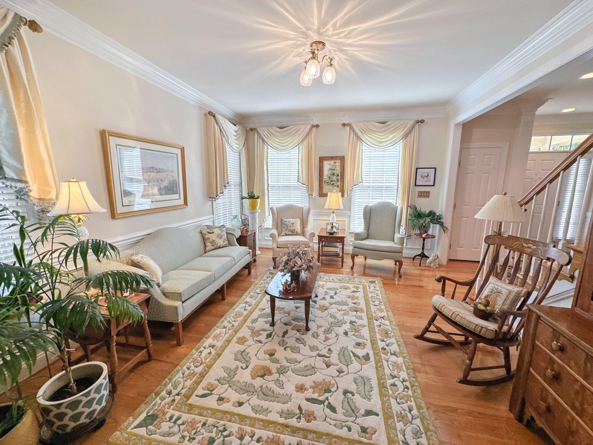 FARMINGTON VILLAGE - Residential