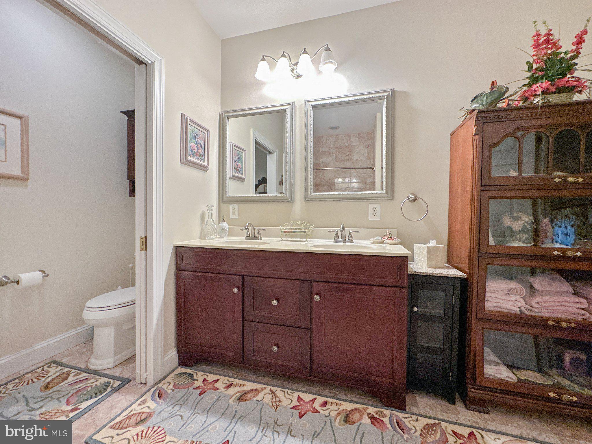 FARMINGTON VILLAGE - Residential