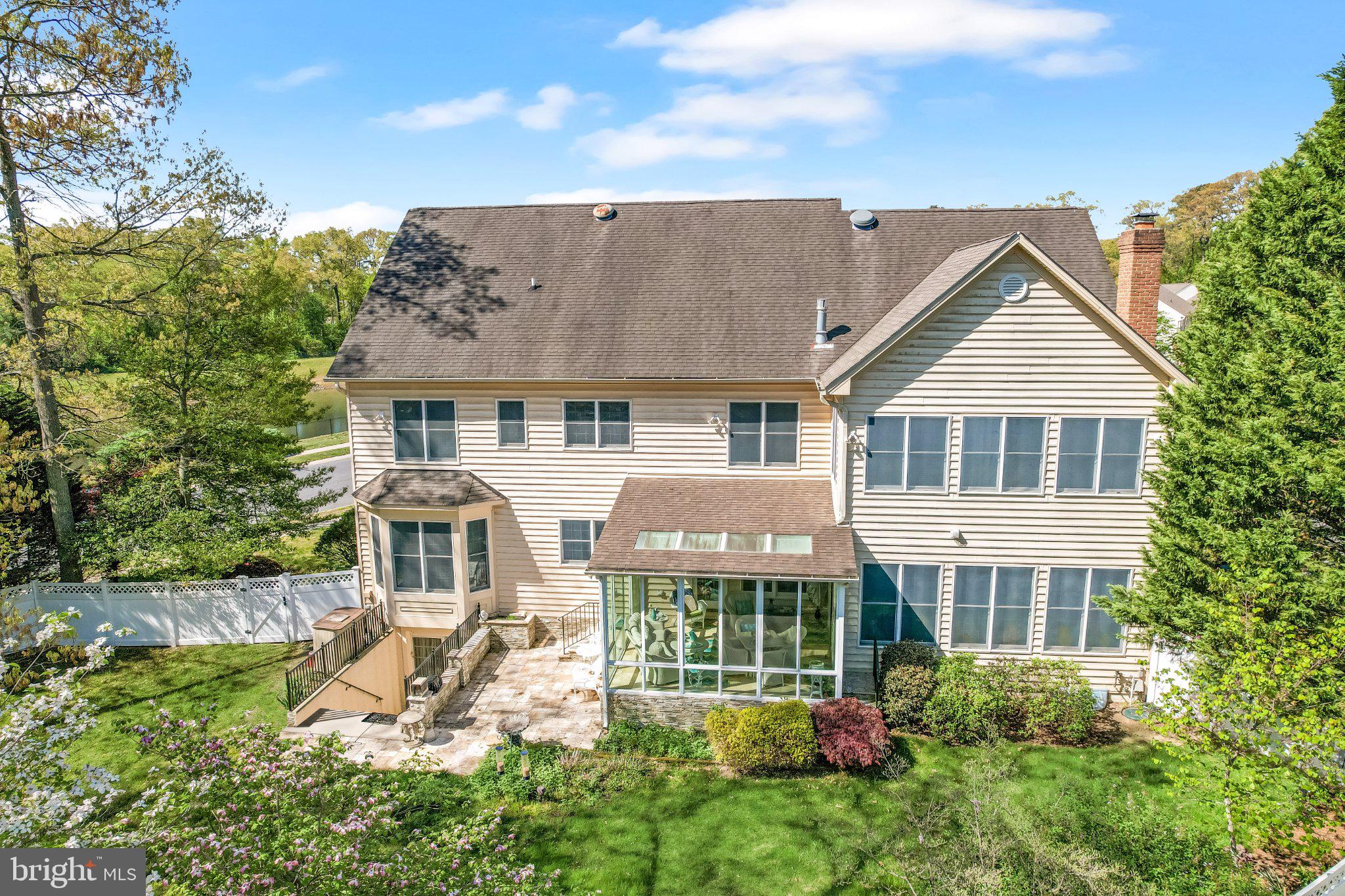 FARMINGTON VILLAGE - Residential