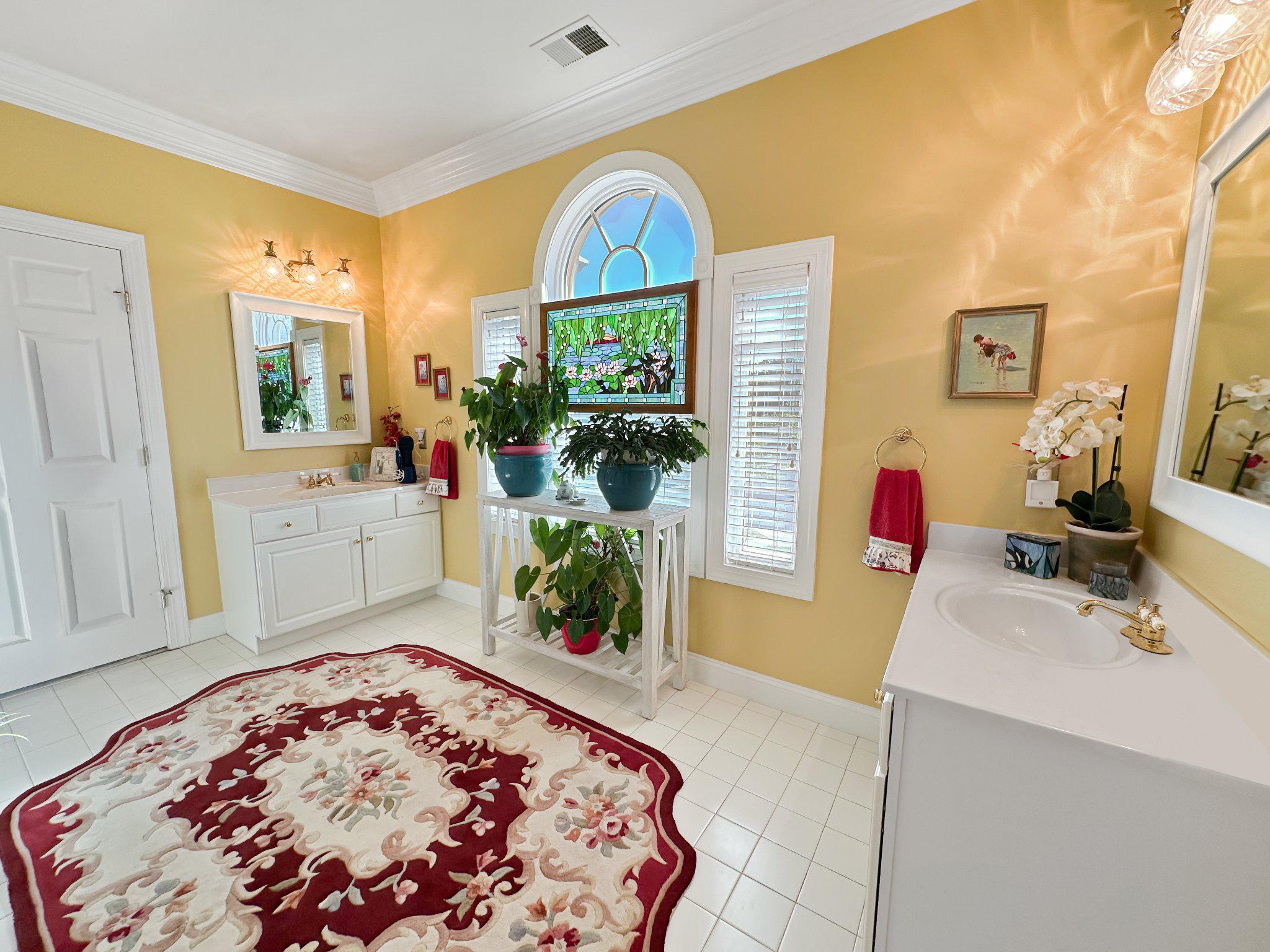 FARMINGTON VILLAGE - Residential