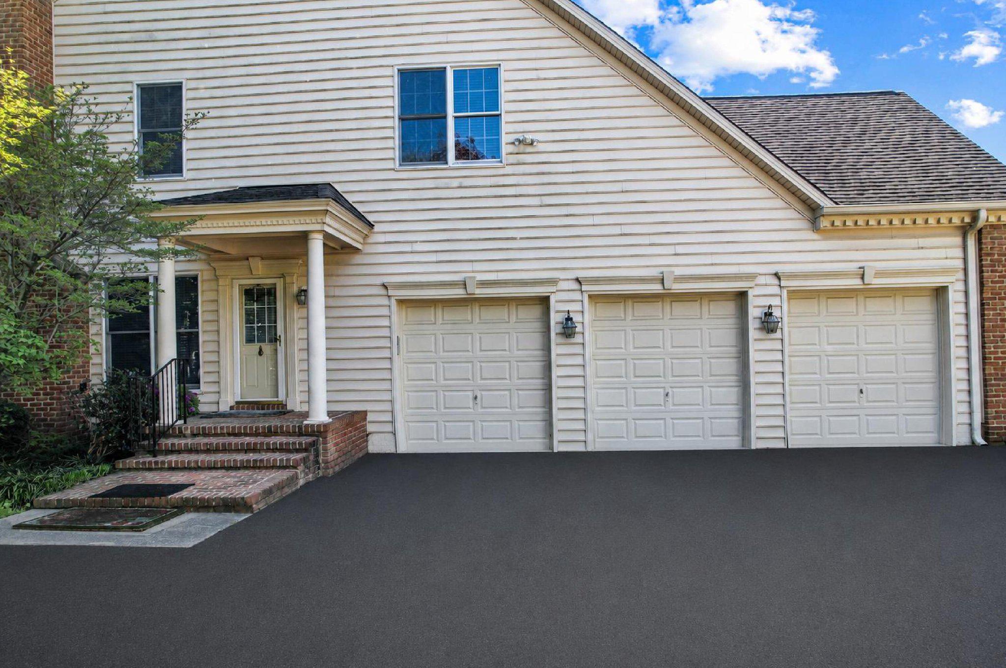 FARMINGTON VILLAGE - Residential