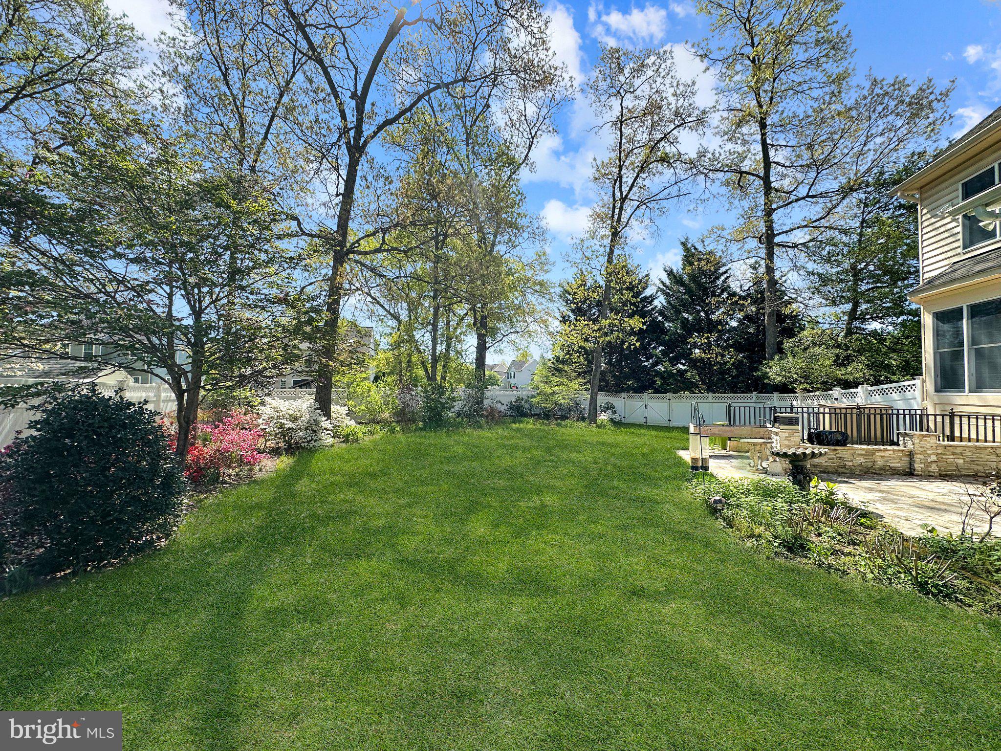 FARMINGTON VILLAGE - Residential